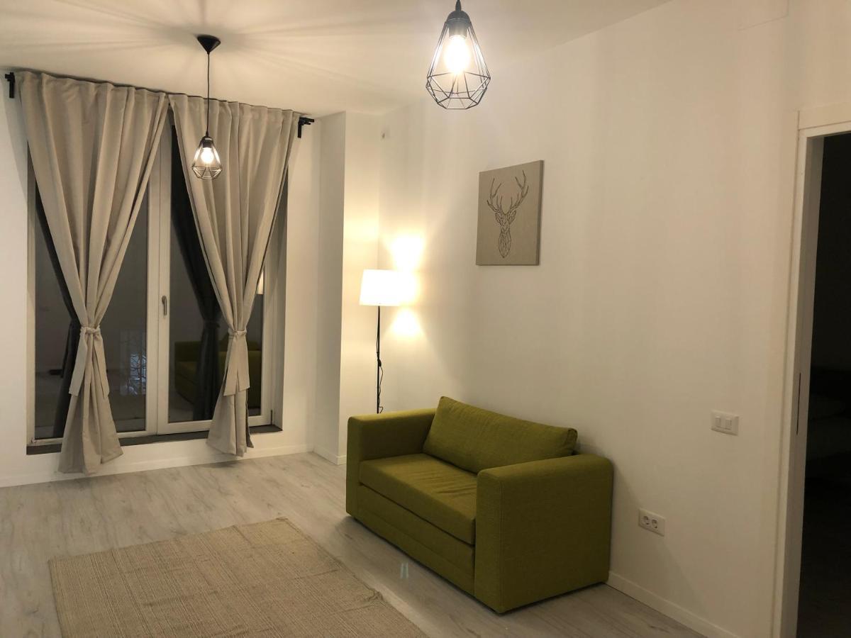 Air Residences - Air 2 Bucureşti Phòng bức ảnh