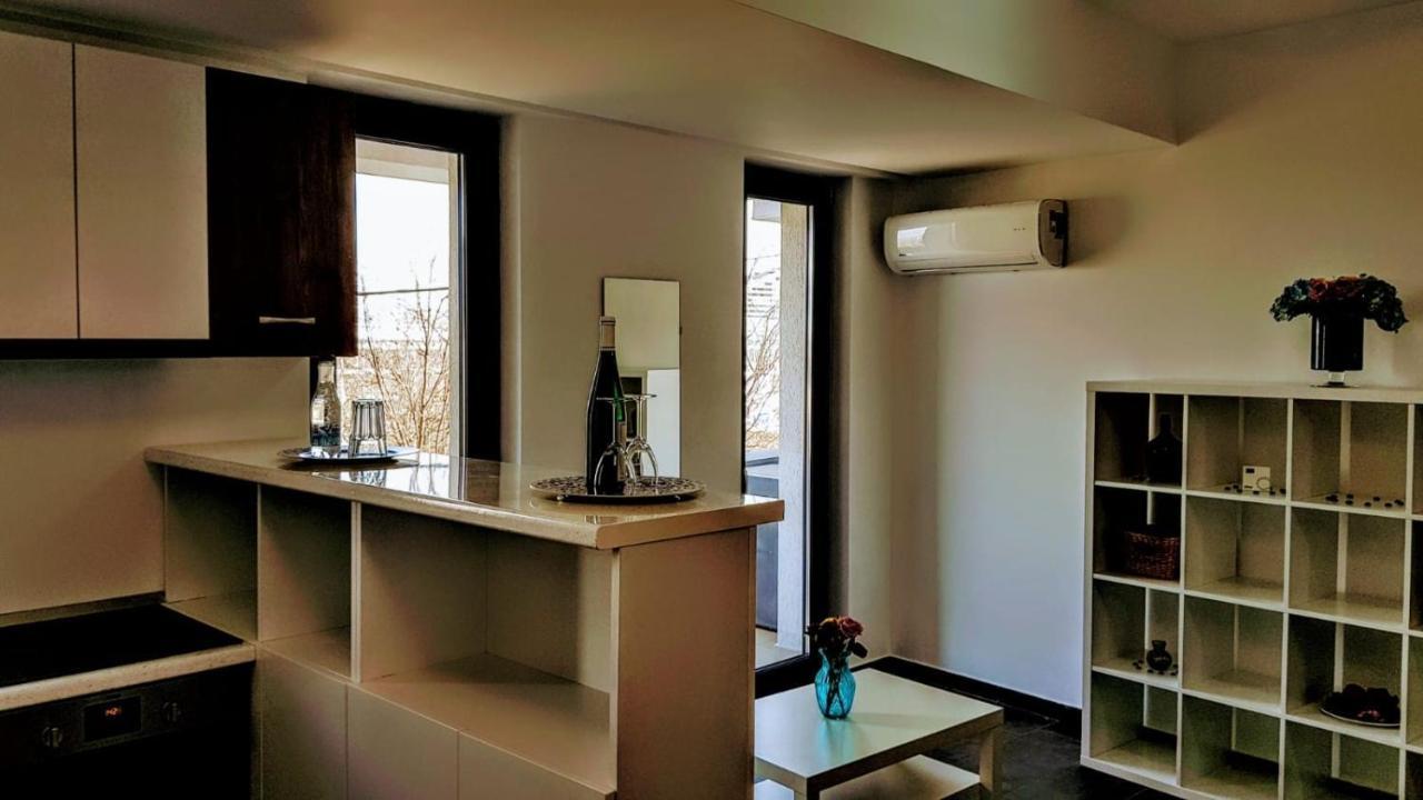 Air Residences - Air 2 Bucureşti Ngoại thất bức ảnh