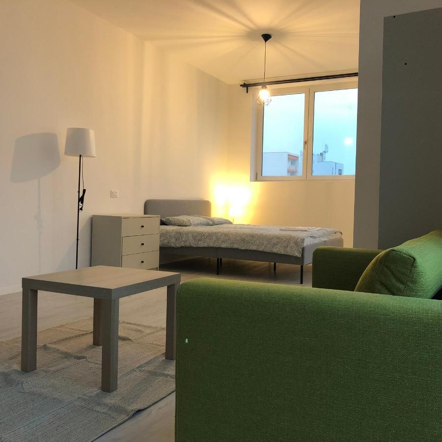 Air Residences - Air 2 Bucureşti Ngoại thất bức ảnh