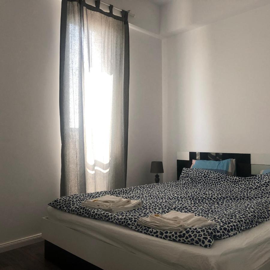 Air Residences - Air 2 Bucureşti Ngoại thất bức ảnh